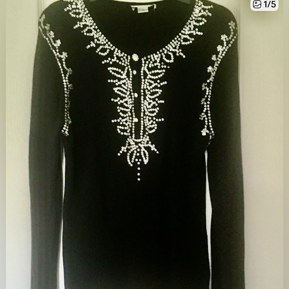 Beautiful Bling sweater !